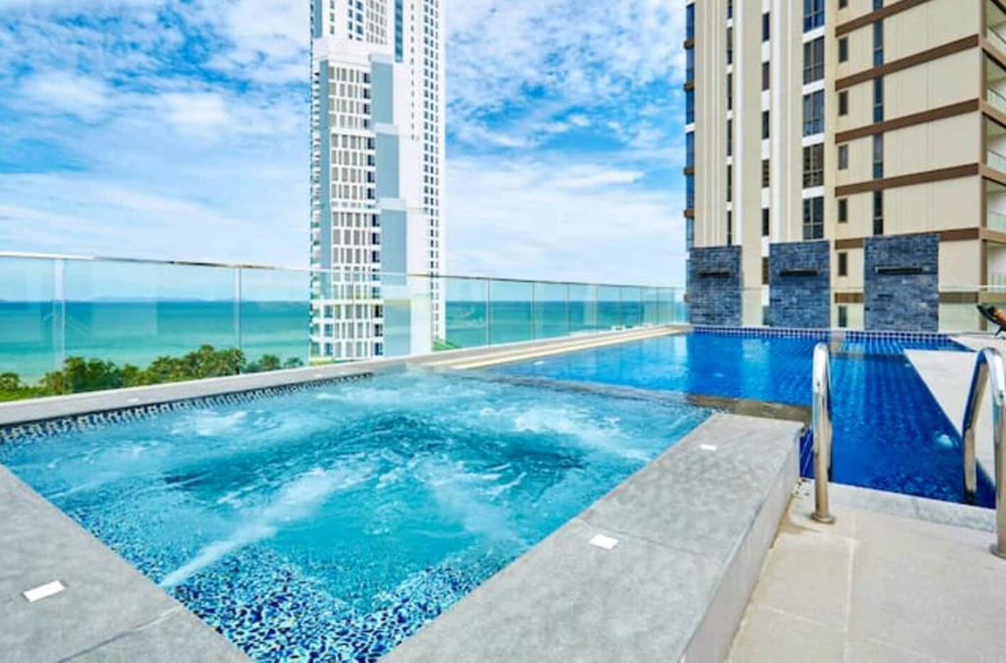 Serenity Pattaya Beach Dış mekan fotoğraf